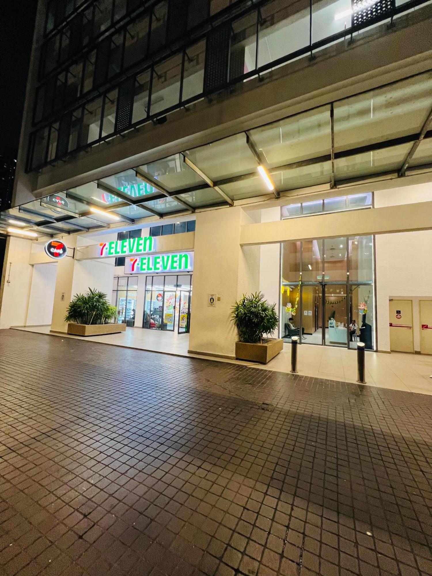 The Colony By Stay Suites Klcc Kuala Lumpur Esterno foto